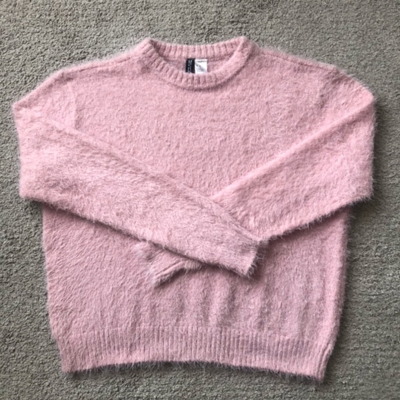 H&M DIVIDED Crewneck Sweater. - Picture 1 of 1